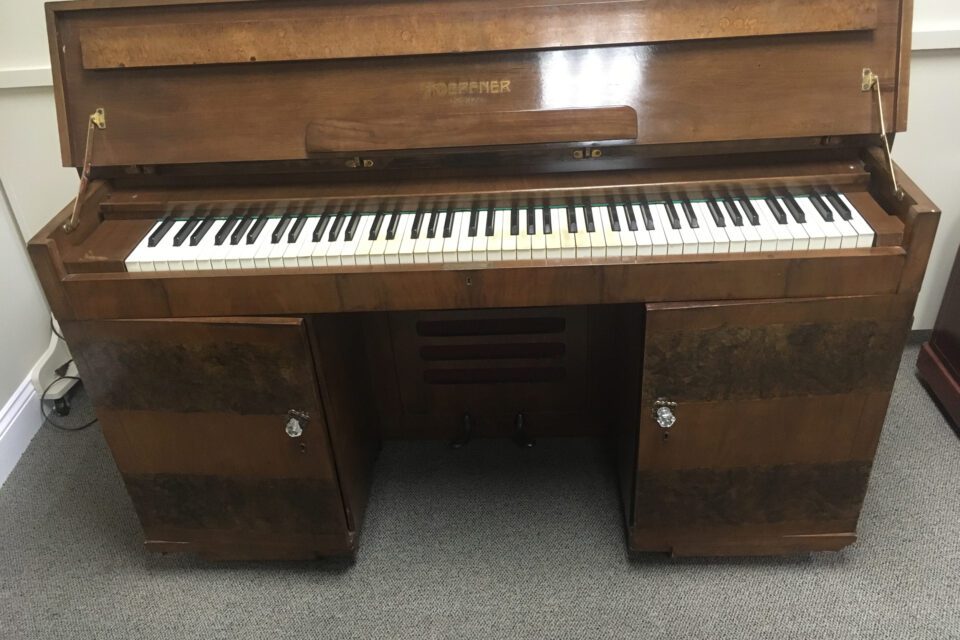 1930s Hoepfner desk piano