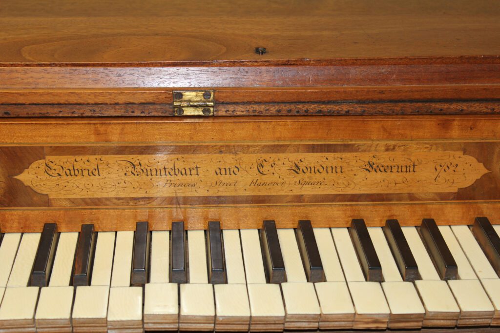 1782 Buntebart square piano nameplate