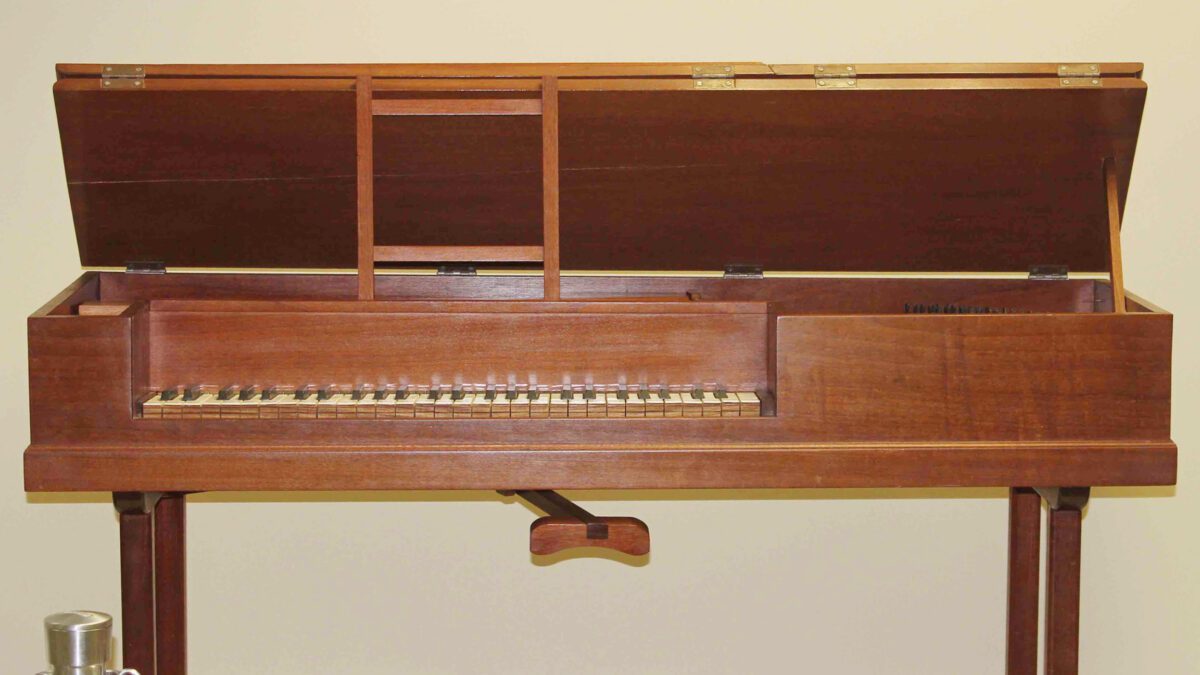 Anonymous ca. 1790 "John Sellers" square piano, replica