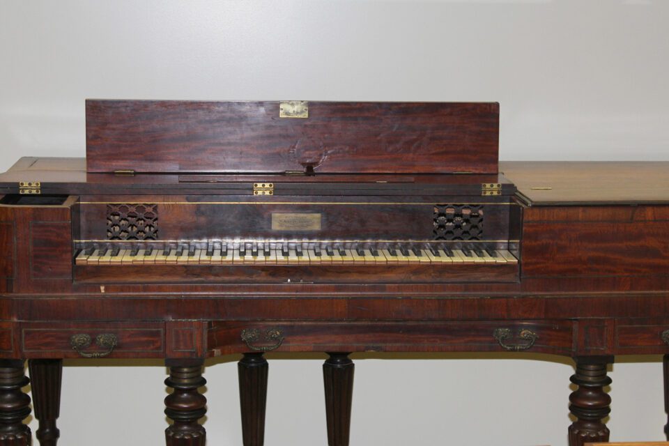 1825 Babcock square piano (Boston)
